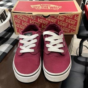 Vans 4 youth color maroon